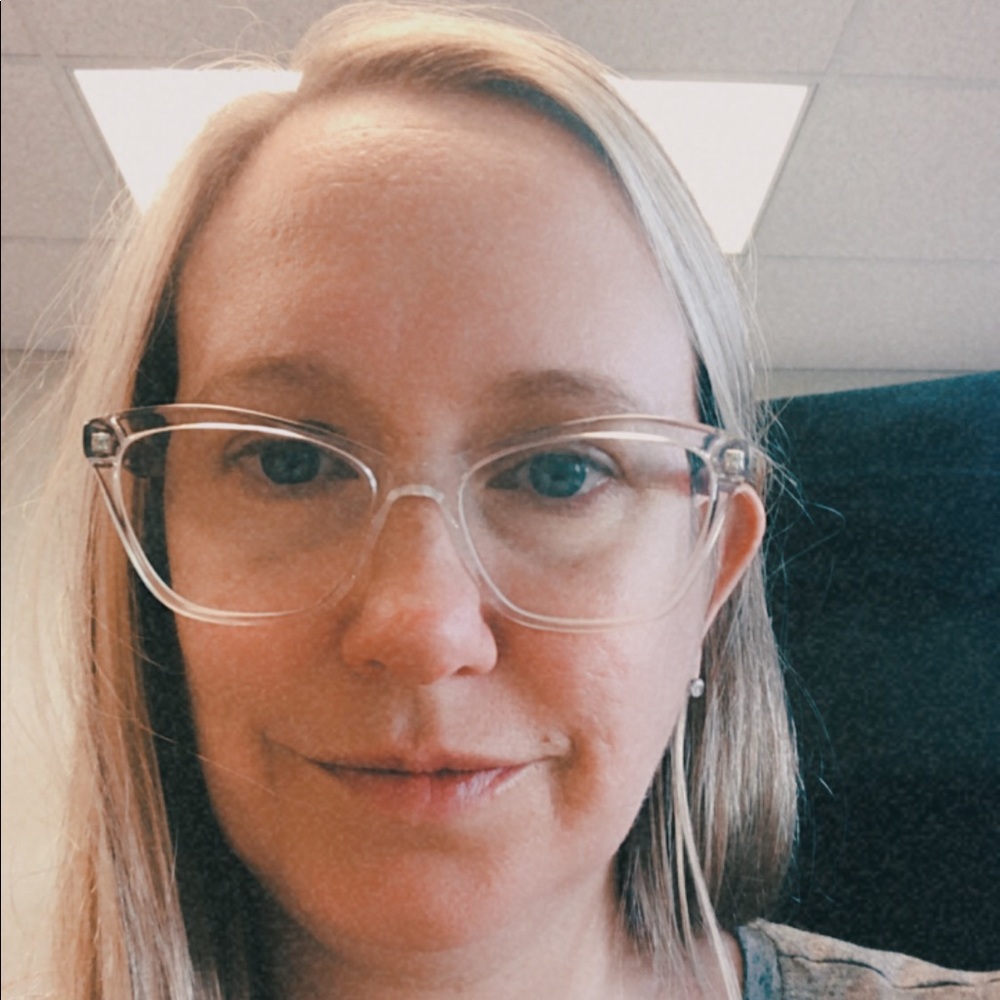 Meet your Posher, Jen